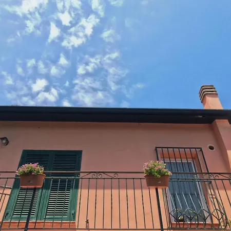 Isetta's House サンレモ